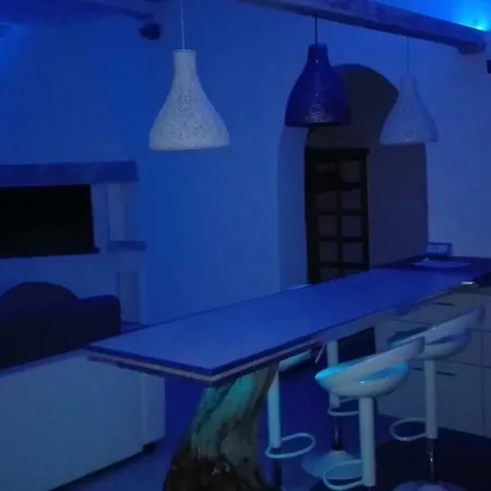 Il Piccolo Rifugio - L'angoletto Apartment *